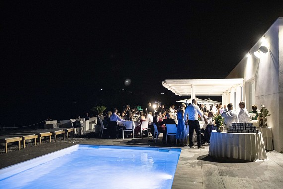 La piscina di Horizon Beach Club La piscina di Horizon Beach Club